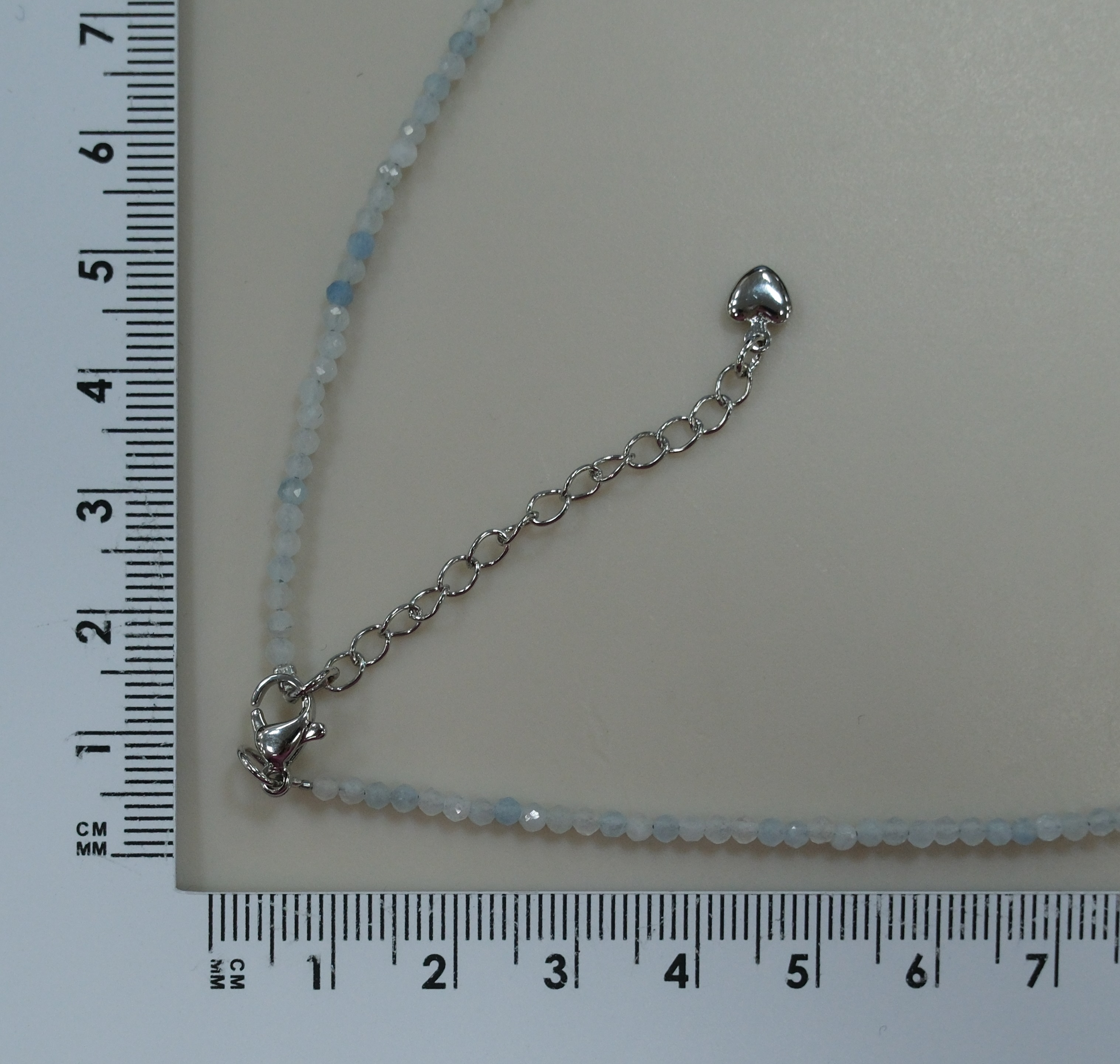 Бусы из аквамарина